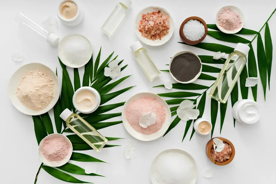 Sản phẩm làm đẹp và chăm sóc cá nhân 